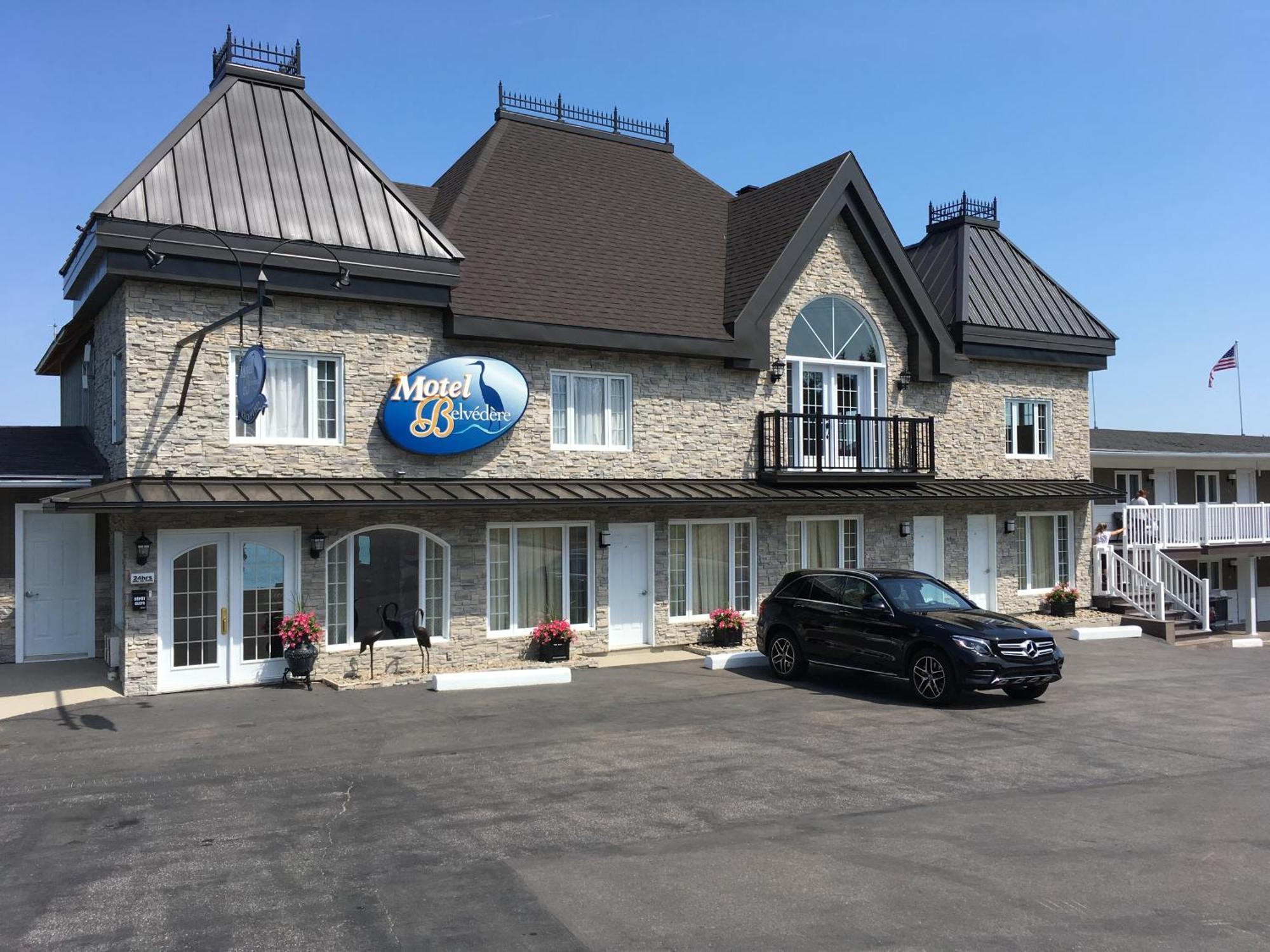 Motel Vue Belvedere Сен-Симеон Экстерьер фото